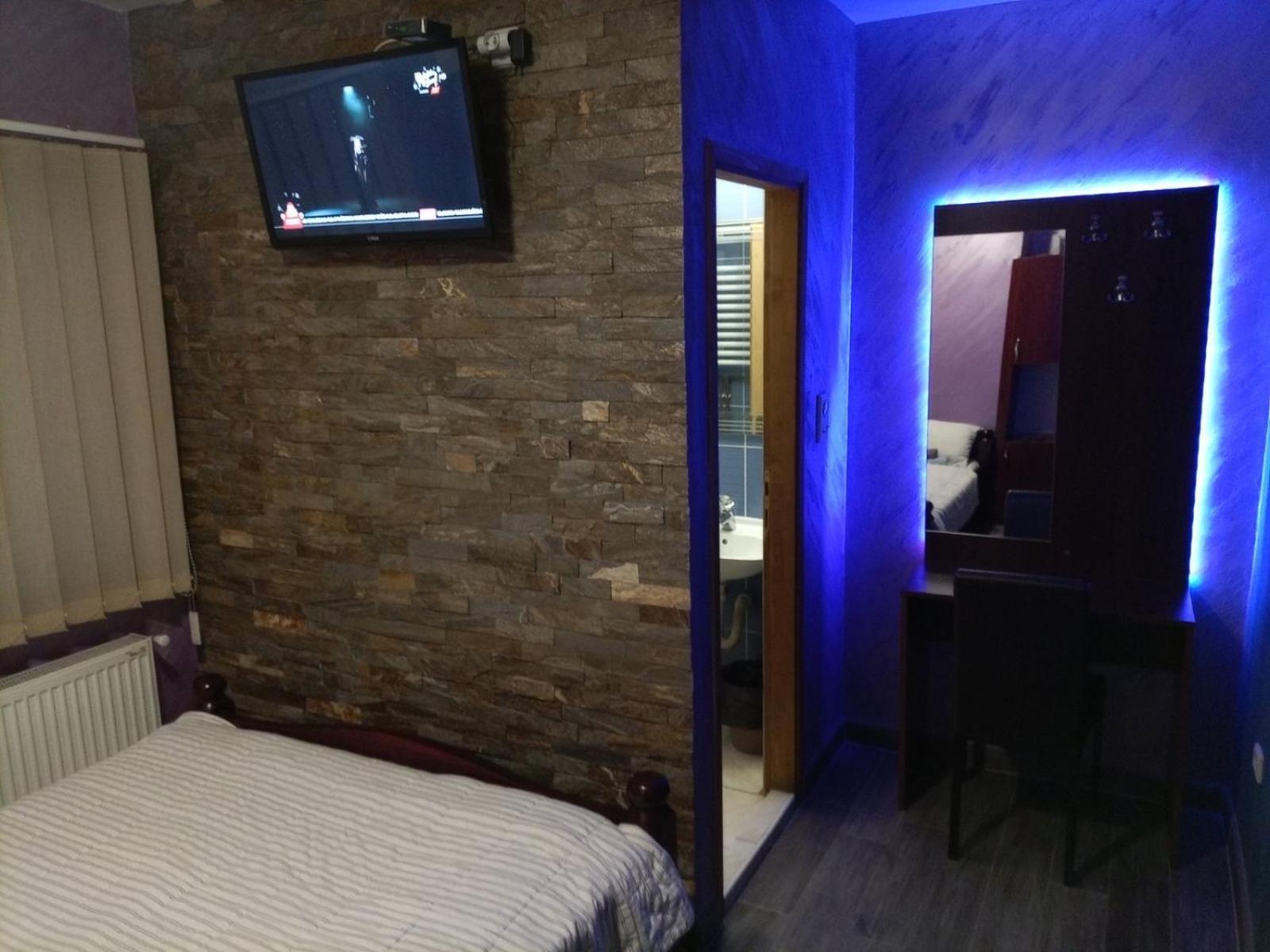 Hostel Grof Mrcajevci Екстериор снимка