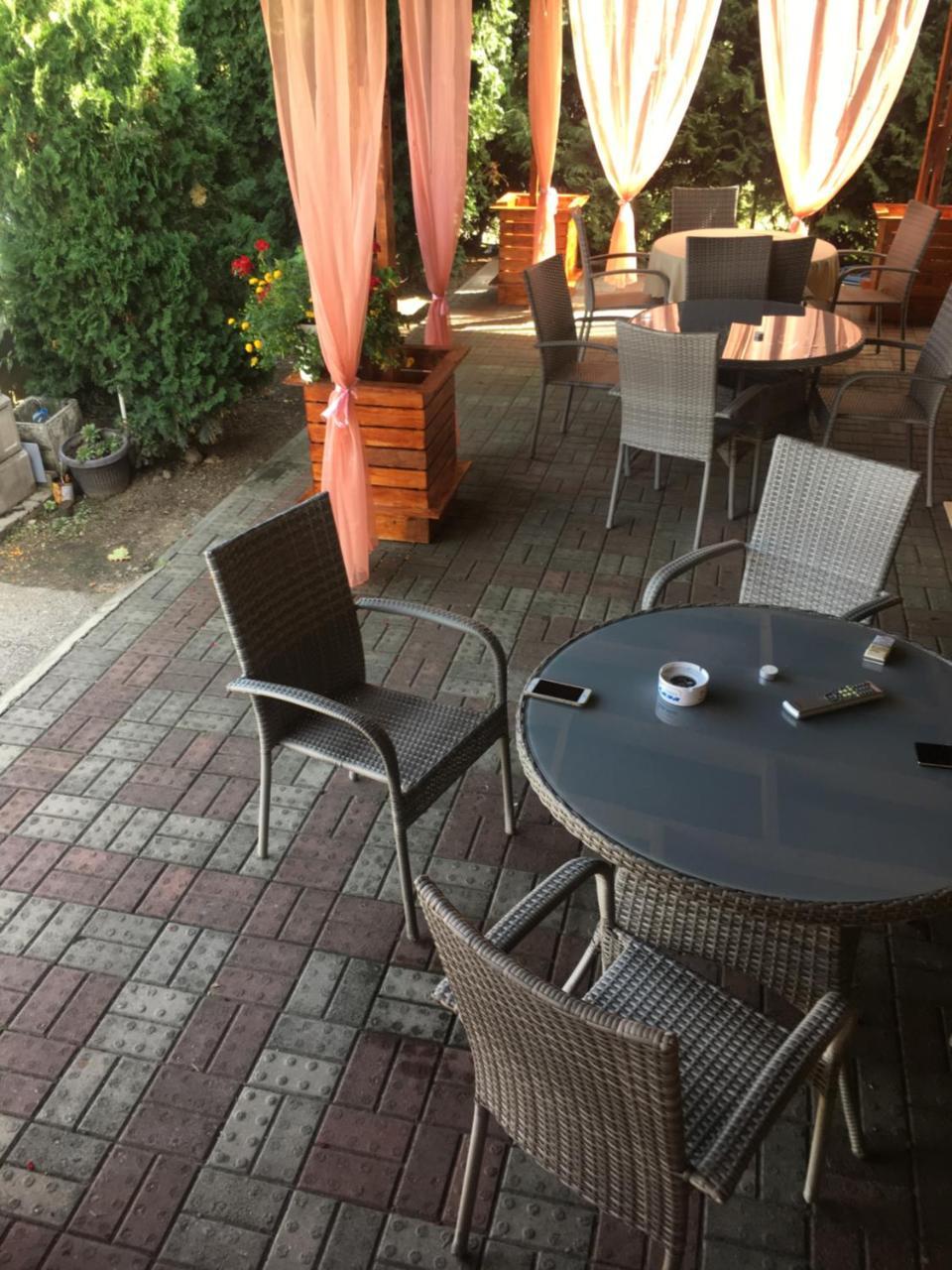 Hostel Grof Mrcajevci Екстериор снимка